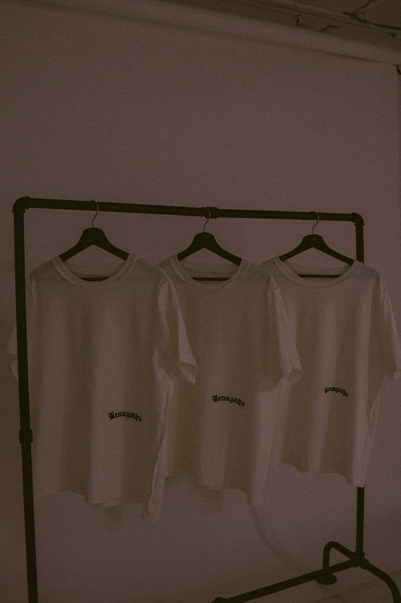 ICY WHITE BUNDLE, 2 Tees