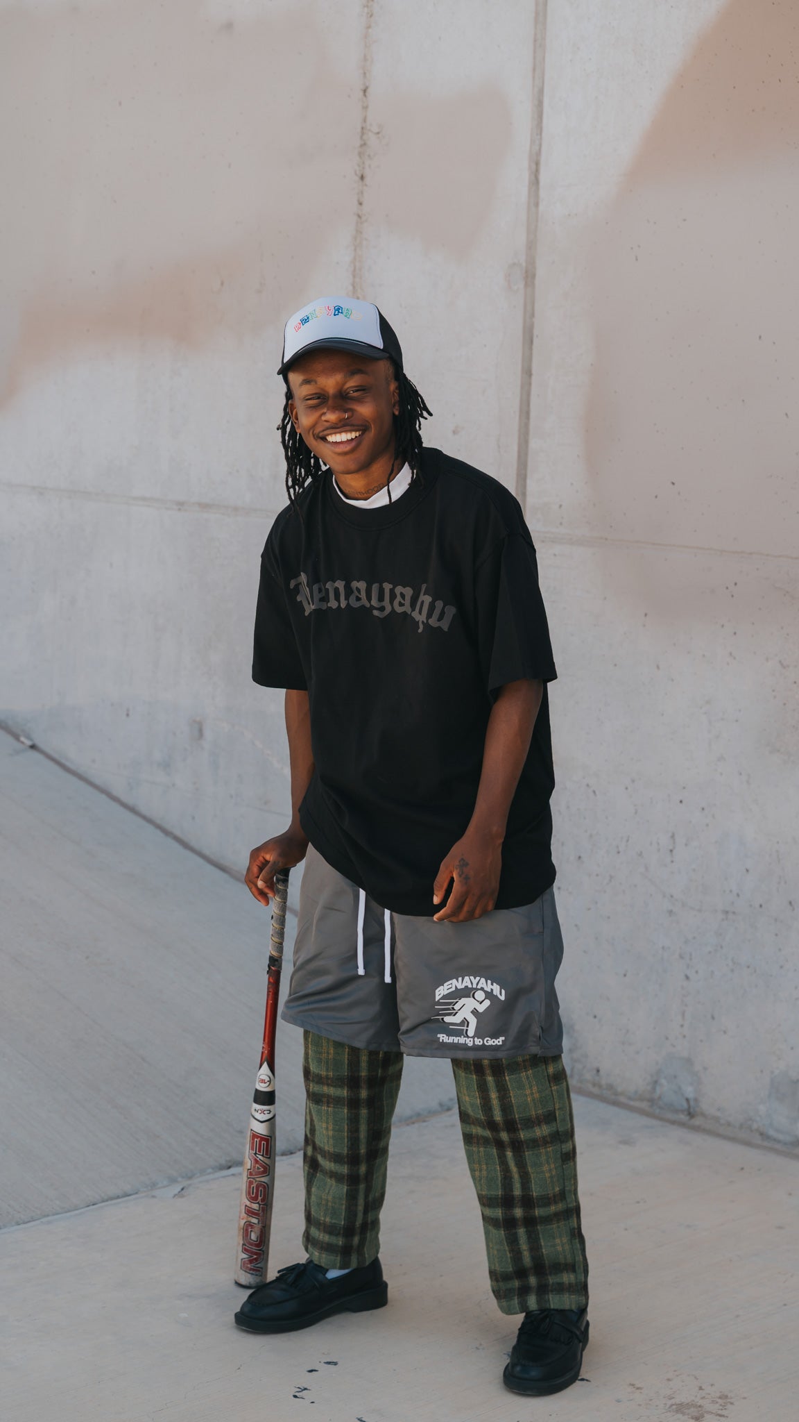 RUNNING TO GOD, Shorts